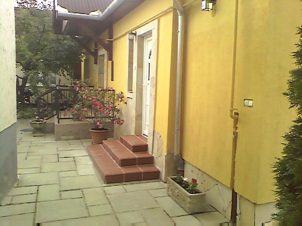 Apartman Sas 6 Apartment Hajduszoboszlo Ruang foto
