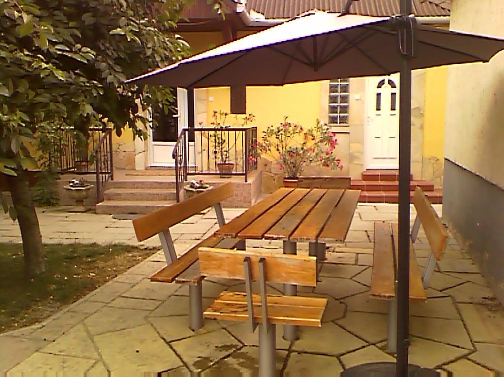 Apartman Sas 6 Apartment Hajduszoboszlo Ruang foto