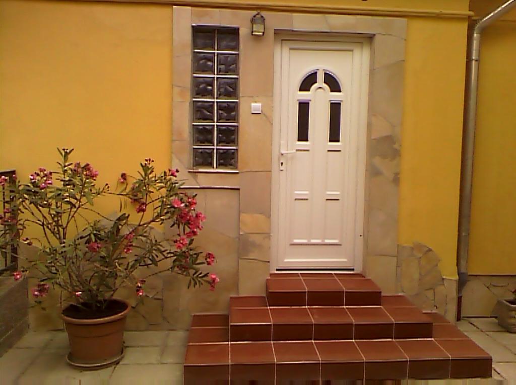 Apartman Sas 6 Apartment Hajduszoboszlo Ruang foto